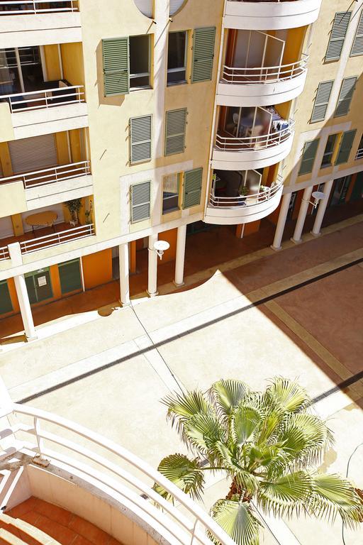 Appartement 3 Personnes Avec Coin Nuit Avec Terrasse Et Parking Quartier Du Port De Nice Room photo