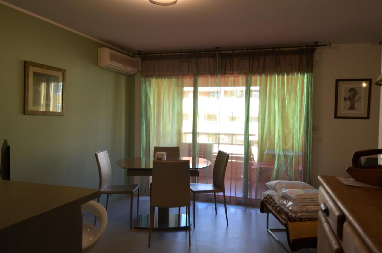 Appartement 3 Personnes Avec Coin Nuit Avec Terrasse Et Parking Quartier Du Port De Nice Exterior photo